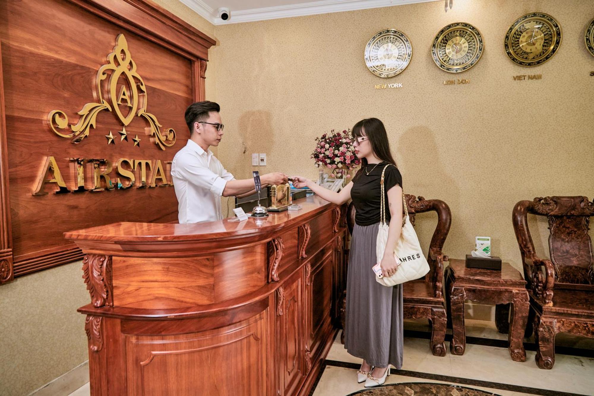 Air Star Hotel Хошимин Екстериор снимка